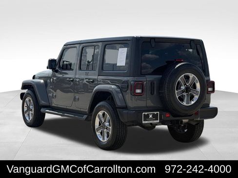 Used 2022 Jeep Wrangler Unlimited Sahara AWD/4WD image 6