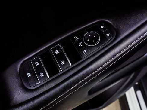 Used 2023 INFINITI QX60 Pure image 32