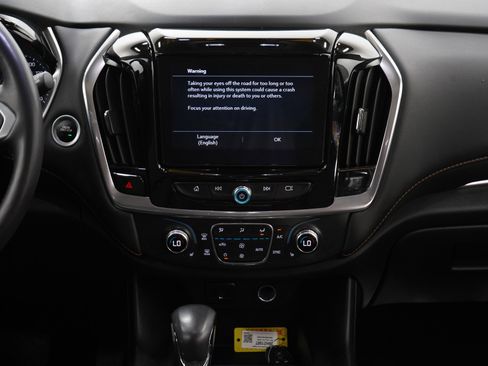 Used 2021 Chevrolet Traverse LT w/ LPO, Floor Liner Package AWD/4WD image 18