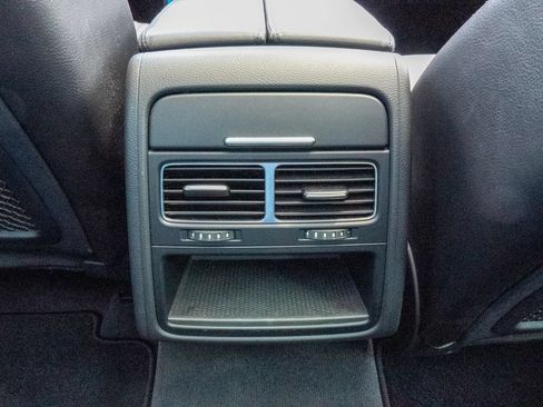 Used 2014 Volkswagen Touareg VR6 AWD/4WD image 38
