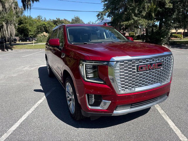 Used 2022 GMC Yukon XL Denali RWD image 5