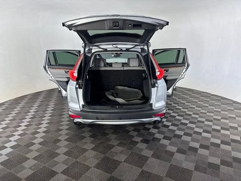Used 2018 Honda CR-V Touring image 19