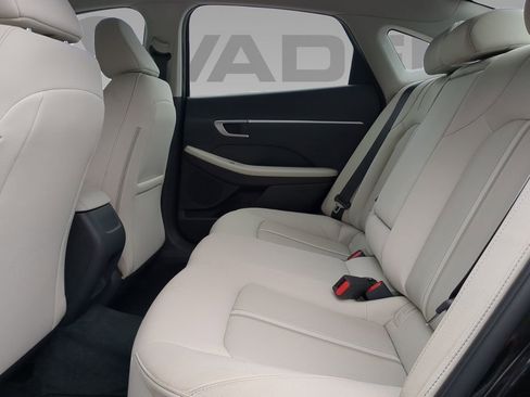New 2024 Hyundai Sonata SEL w/ Convenience Package image 15