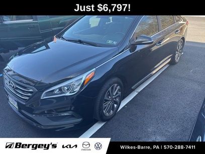 Used 2016 Hyundai Sonata Sport w/ Option Group 1V
