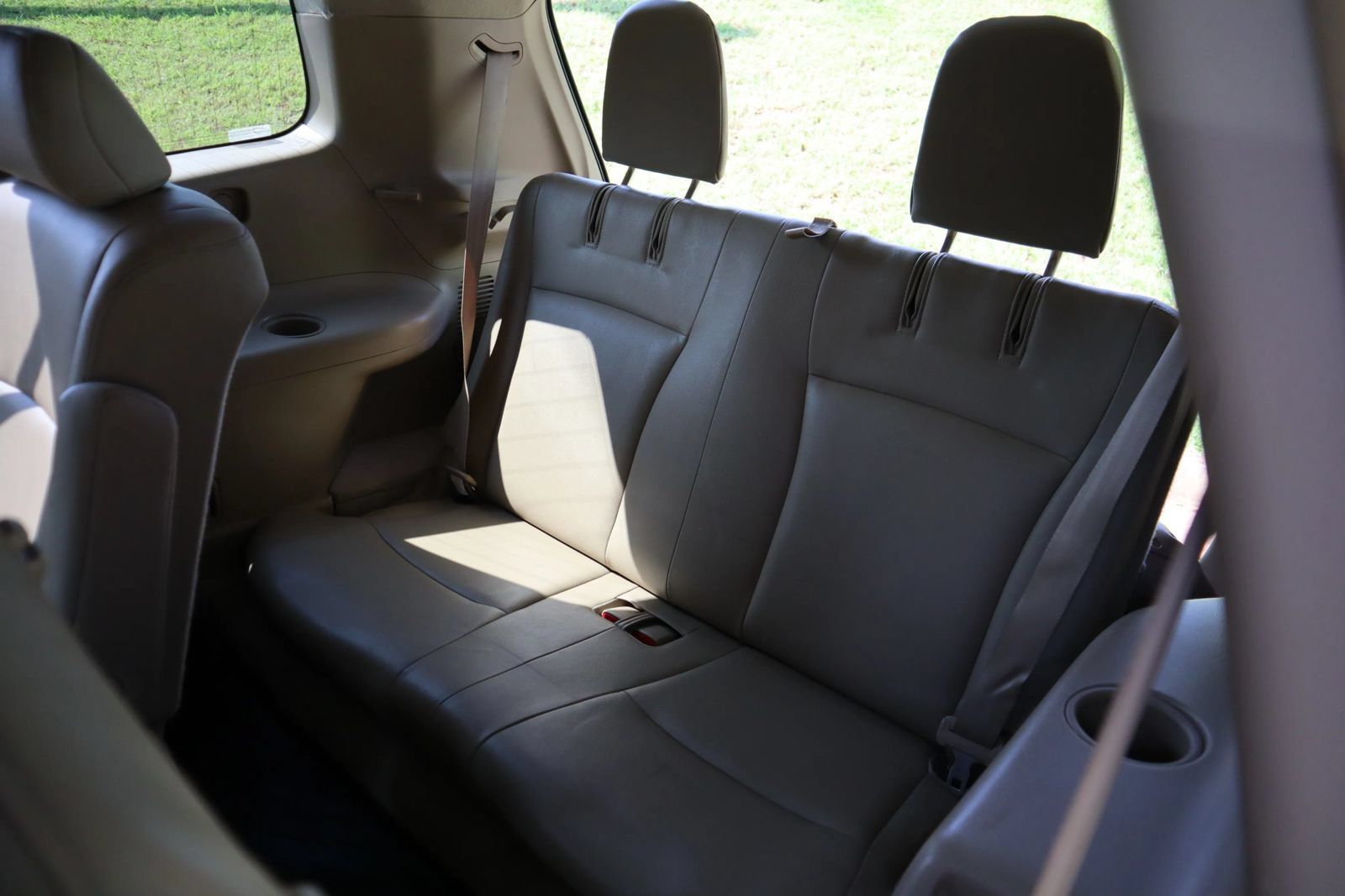 Used 2010 Toyota Highlander Limited AWD/4WD image 13