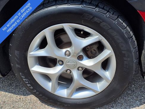 Used 2019 Chrysler Pacifica Limited w/ Advanced Safetytec Group FWD image 9