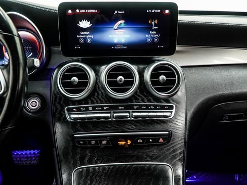 Used 2022 Mercedes-Benz GLC 300 4MATIC Coupe image 21