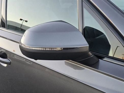 Used 2023 Audi Q7 3.0T Prestige w/ Prestige Package image 32