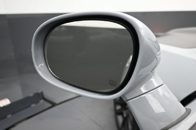 Used 2021 Dodge Challenger R/T Scat Pack RWD image 4