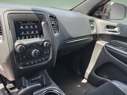 Used 2018 Dodge Durango GT w/ Blacktop Package AWD/4WD image 26