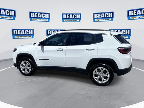 Used 2024 Jeep Compass Latitude AWD/4WD image 5