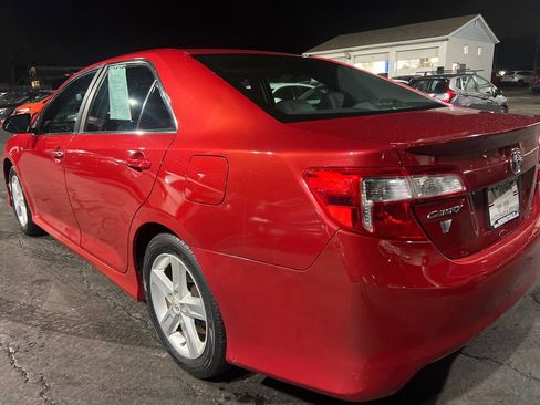 Used 2012 Toyota Camry SE image 5