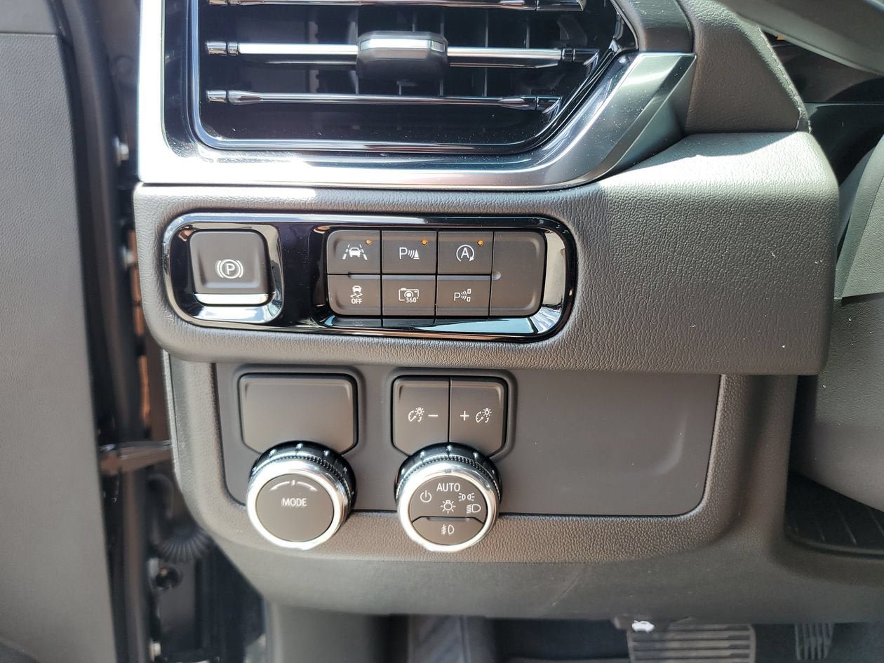 New 2026 GMC Yukon Denali RWD image 29