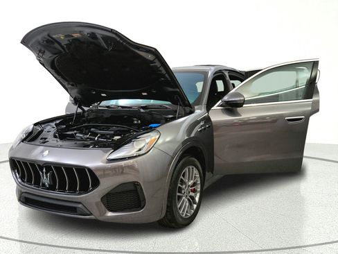 Used 2023 Maserati Grecale GT AWD/4WD image 10