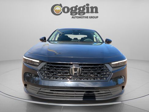 Certified 2023 Honda Accord EX image 8