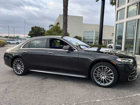 New 2026 Mercedes-Benz S 580 4MATIC Sedan image 9