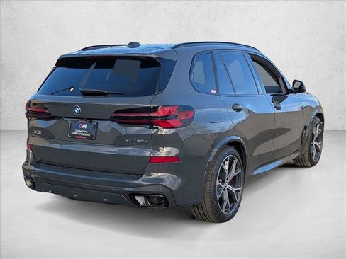 New 2026 BMW X5 xDrive50e image 2