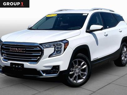 Used 2023 GMC Terrain SLT