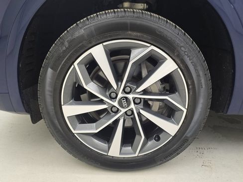 Used 2022 Audi Q5 2.0T Premium AWD/4WD image 11