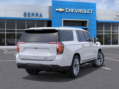 New 2026 GMC Yukon XL Denali Ultimate image 4
