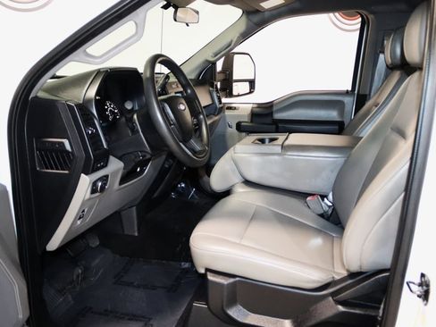 Used 2018 Ford F150 XL w/ Trailer Tow Package w/101A image 28