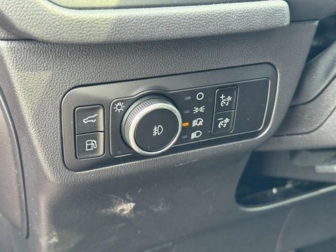 Used 2025 Ford Escape Platinum w/ Premium Technology Package image 16