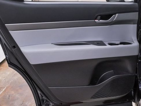Certified 2025 Hyundai Palisade SEL AWD/4WD image 27