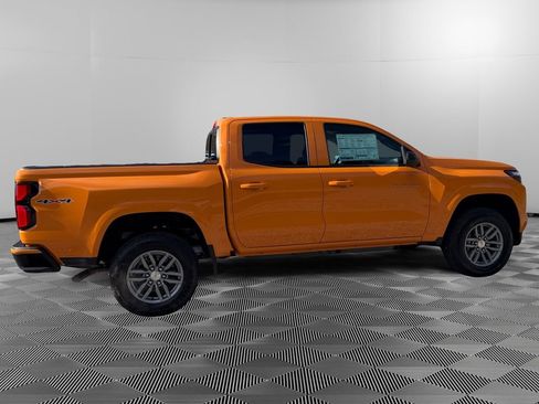 Used 2026 Chevrolet Colorado LT w/ LT Convenience Package AWD/4WD image 8