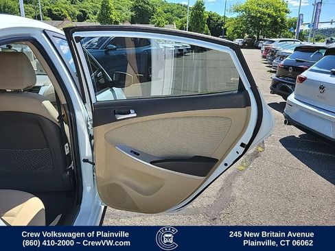 Used 2014 Hyundai Accent GLS FWD image 42