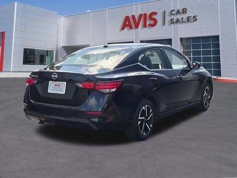 Used 2025 Nissan Sentra SV FWD image 6