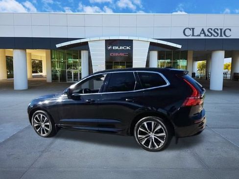 Used 2022 Volvo XC60 B5 Momentum w/ Climate Package AWD/4WD image 6