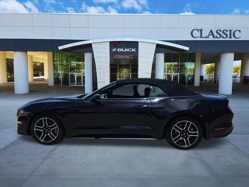 Used 2023 Ford Mustang Premium RWD image 5