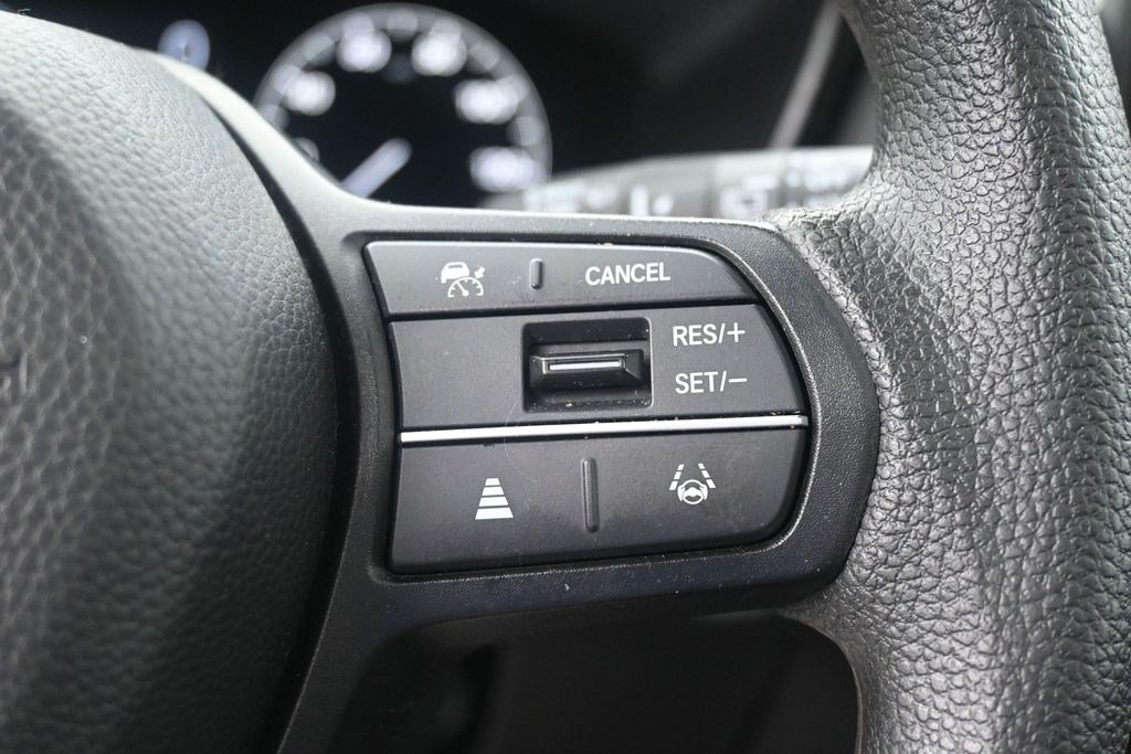 Used 2024 Honda CR-V EX image 23