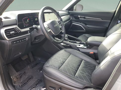 Used 2023 Kia Telluride EX X-Line image 17
