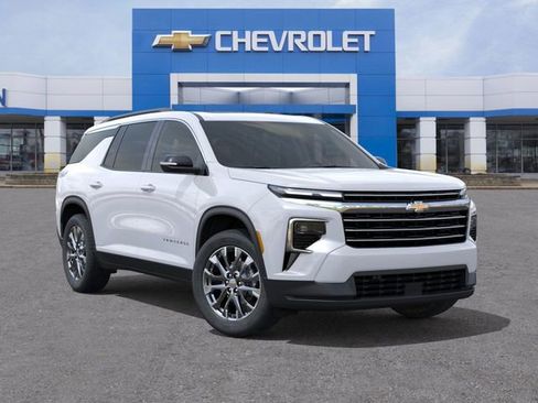 New 2026 Chevrolet Traverse LT image 7