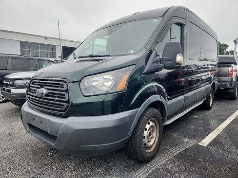 Used 2015 Ford Transit 250 148 Medium Roof RWD image 3