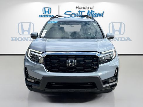 Certified 2022 Honda Passport EX-L image 2
