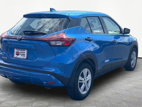 Used 2024 Nissan Kicks S image 5