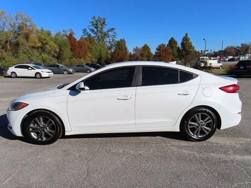 Used 2018 Hyundai Elantra SEL image 13