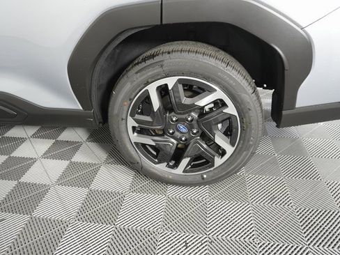 New 2025 Subaru Forester Premium image 8