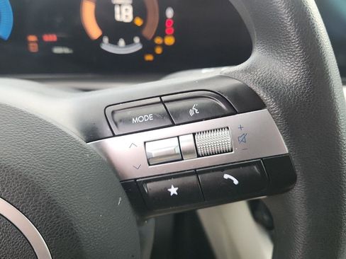 Used 2025 Hyundai Tucson SEL AWD/4WD image 14