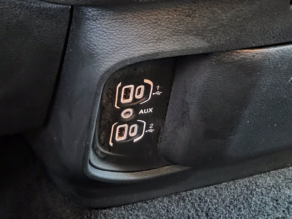 Used 2025 RAM 1500 Tradesman AWD/4WD image 32