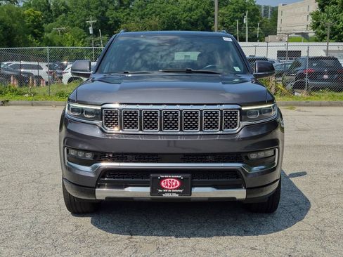 Used 2022 Jeep Grand Wagoneer Series I AWD/4WD image 13