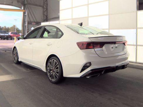Used 2022 Kia Forte GT w/ GT Technology Package FWD image 6