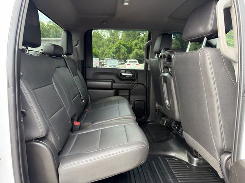 Used 2024 Chevrolet Silverado 2500 W/T w/ WT Convenience Package AWD/4WD image 28