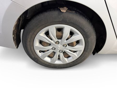 Used 2021 Hyundai Accent SE image 17