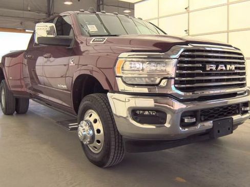 Used 2024 RAM 3500 Limited image 1