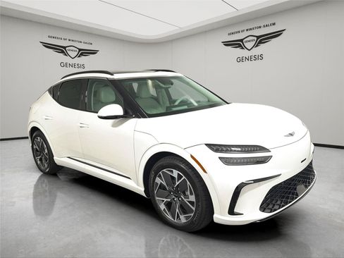 New 2026 Genesis GV60 RWD image 7