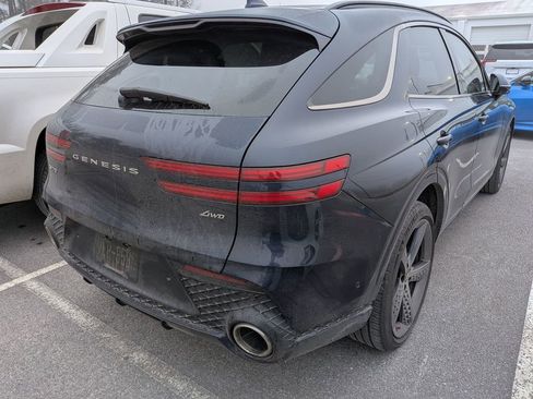 Used 2023 Genesis GV70 2.5T w/ Sport Prestige Package image 11