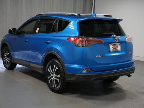 Used 2016 Toyota RAV4 LE image 6